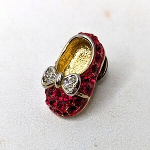 2 Vintage Wizard of Oz Red Ruby Slippers Rhinestone Jewelry Pieces